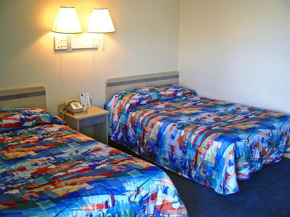 Motel 6 Wendover Exterior foto